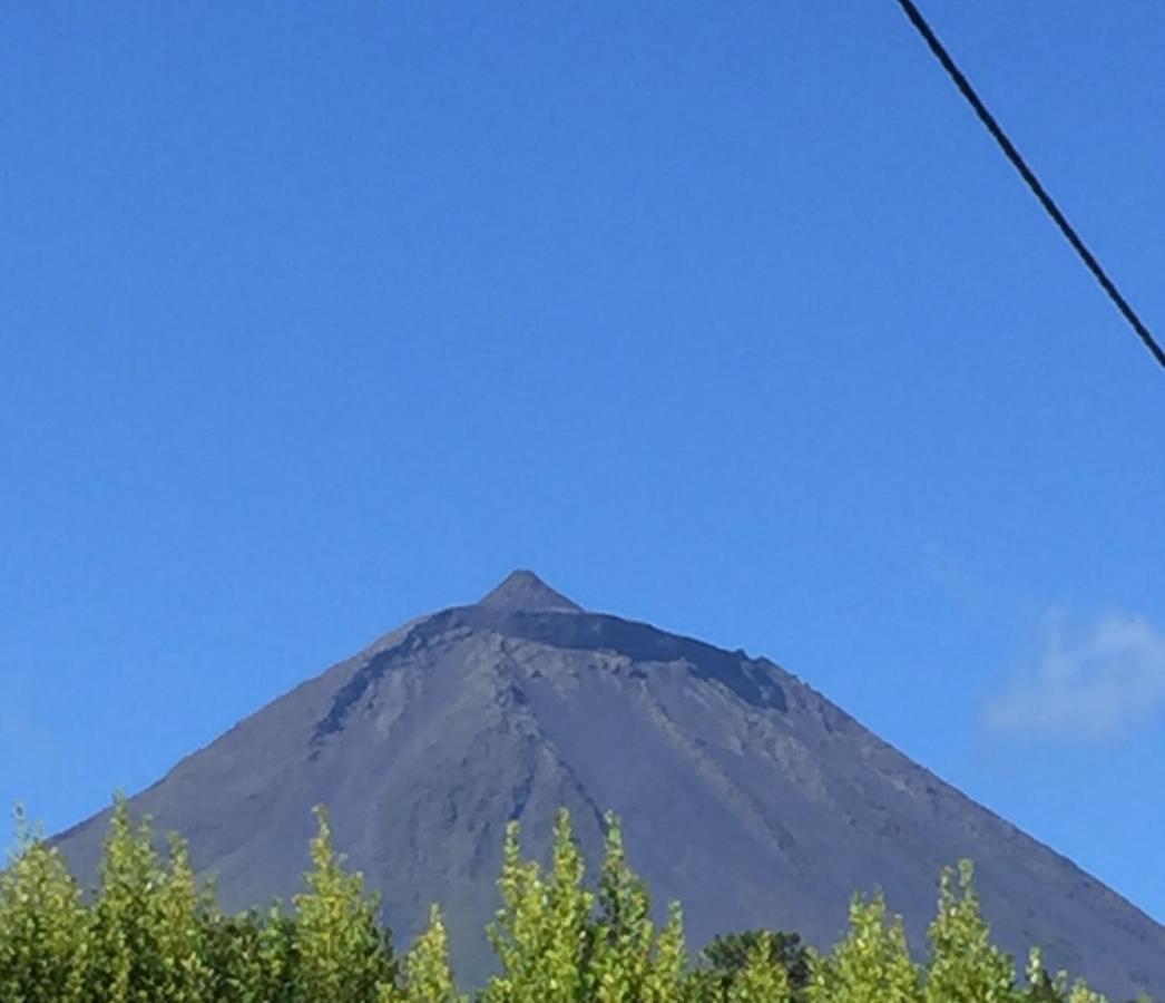 Azores Black Mountain House, Estudio E T2 Ilha Do Pico Сан-Роки-ду-Пику Экстерьер фото
