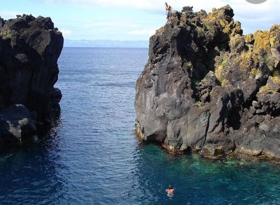 Azores Black Mountain House, Estudio E T2 Ilha Do Pico Сан-Роки-ду-Пику Экстерьер фото